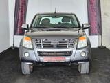 Isuzu D-Max Double Cab Custom 4WD|AUTOMATIK|AHK|KLIMA - gebrauchte Isuzu D-Max aus dem Jahr 2010