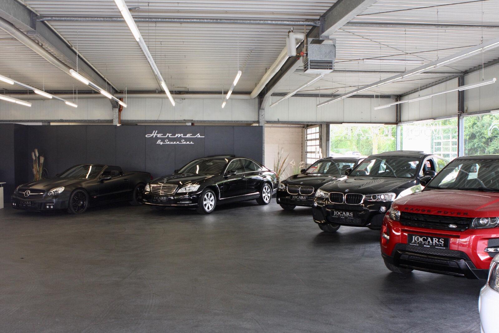 showroom-image-bottom