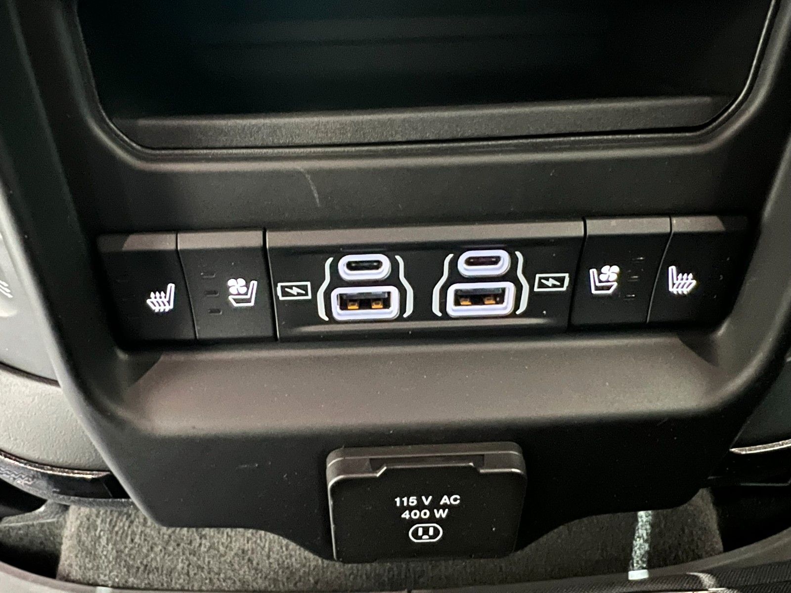 Fahrzeugabbildung Dodge RAM 1500 TRX  6.2  V8 Supercharged