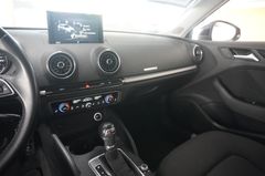 Fahrzeugabbildung Audi A3 Sportback 1.6 TDI S-TRONIC NAVI/SHZ/LED/AHK