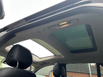 Mercedes-Benz GLC 250 4MATIC Autom. PANORAMA KAMERA LEDER – Bild 5