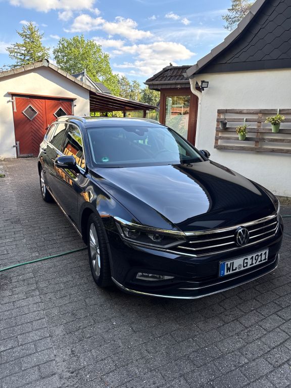 Image of Volkswagen Passat
