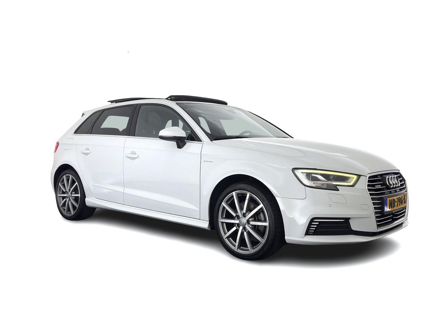 AUDI A3 Sportback 1.4 e-tron S-Line Lease Edition (Pl