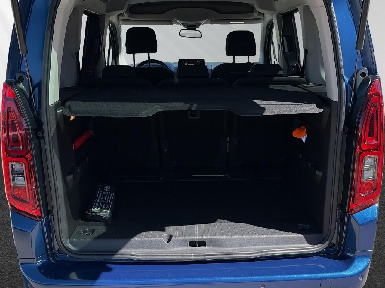 Fahrzeugabbildung Opel Combo Life 1,2 Ultimate Automatik
