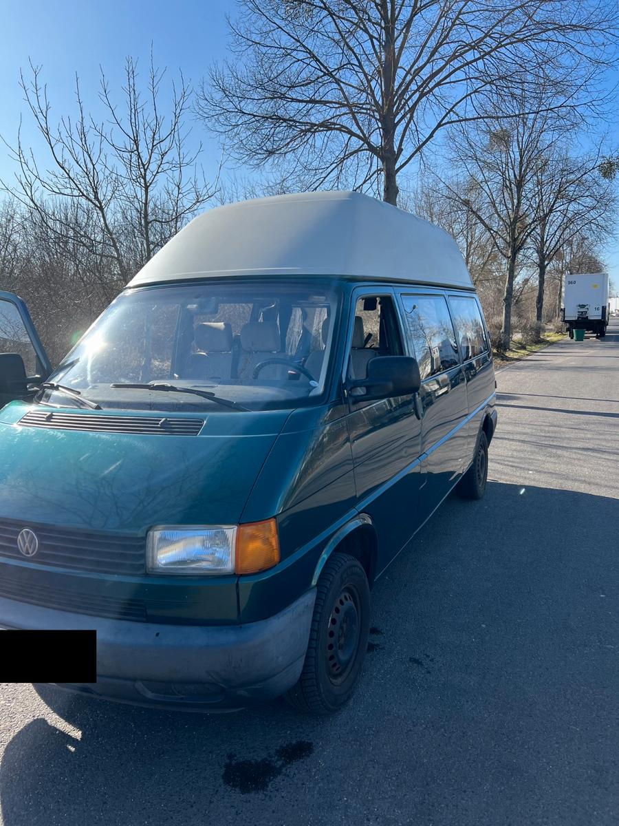 Volkswagen T4 2.5 Syncro 4x4 Transporter Hoch & Lang