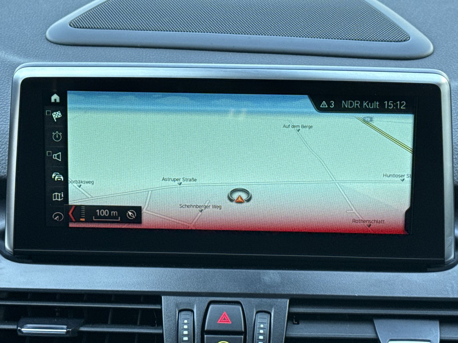Fahrzeugabbildung BMW 220d Gran Tourer xD Sport-Line 7-Sitzer NAV+PANO