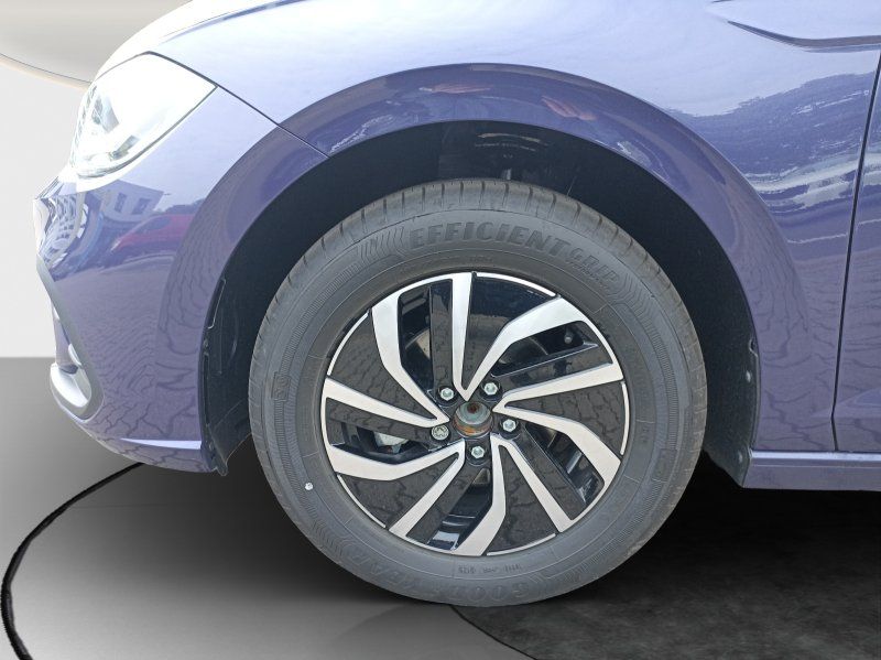 Fahrzeugabbildung Volkswagen Polo 1.0 TSI DSG Life