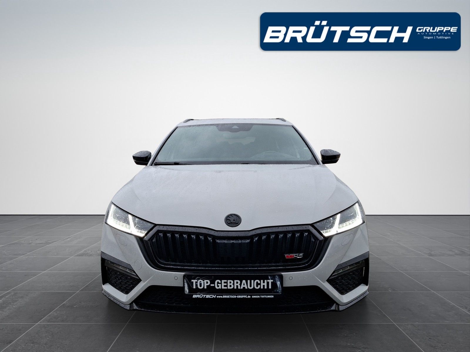 SKODA Octavia Combi RS Plus 2.0 TSI DSG / PANORAMA / A - Image 5
