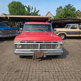 Ford F 100 Pickup  in Top Originalem Zustand Rostfr. - : Geländewagen, Top 10