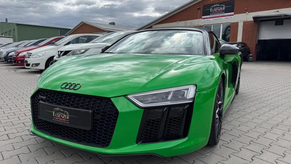 Audi R8