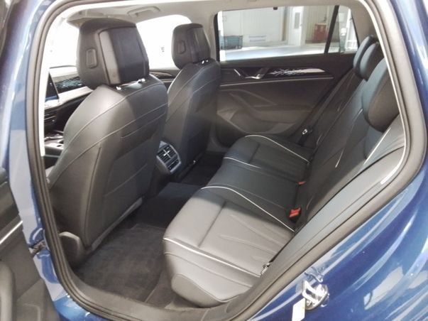 Volkswagen Passat Variant - Bild 7