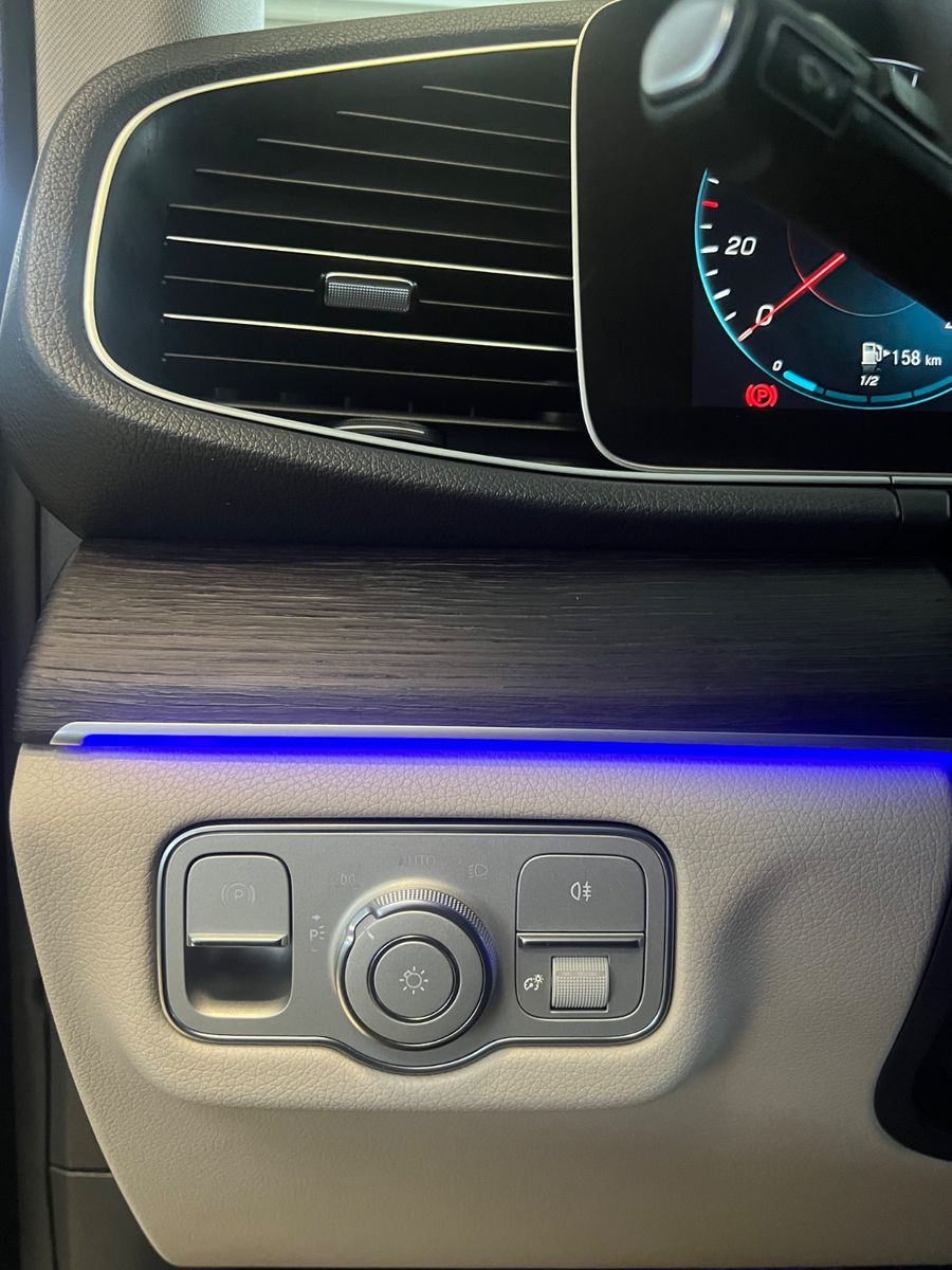 Fahrzeugabbildung Mercedes-Benz GLE 300 d 4Matic AMG LINE *22-ZOLL*ALL BLACK*