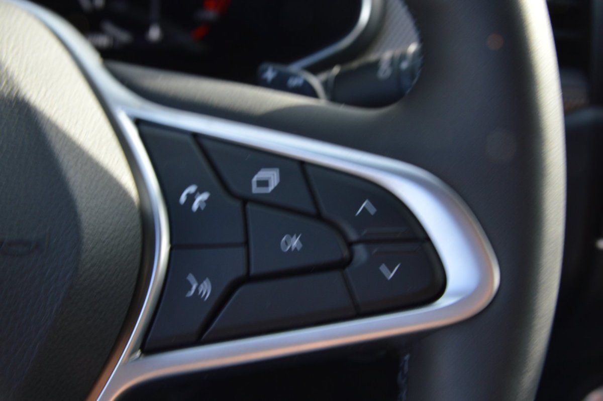 Fahrzeugabbildung Renault Arkana   Techno LED SHZ Navi Kamera