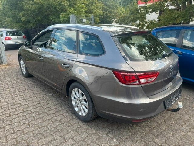 Fahrzeugabbildung SEAT Leon ST Style NAVI PDC MFL