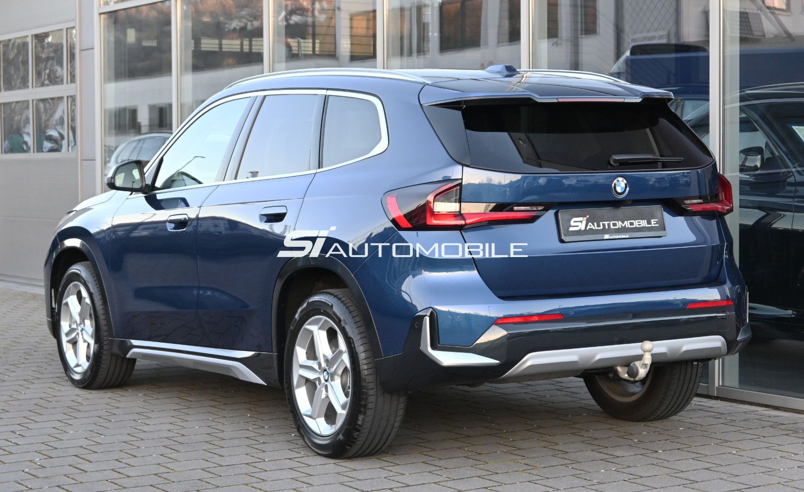 Fahrzeugabbildung BMW X1 xDrive23d xLine °ACC°AHK°KEYLESS°MEMORY°18"°