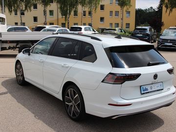 Volkswagen Golf VIII Variant 1.5 eTSI Style Tiptronic KLIMA