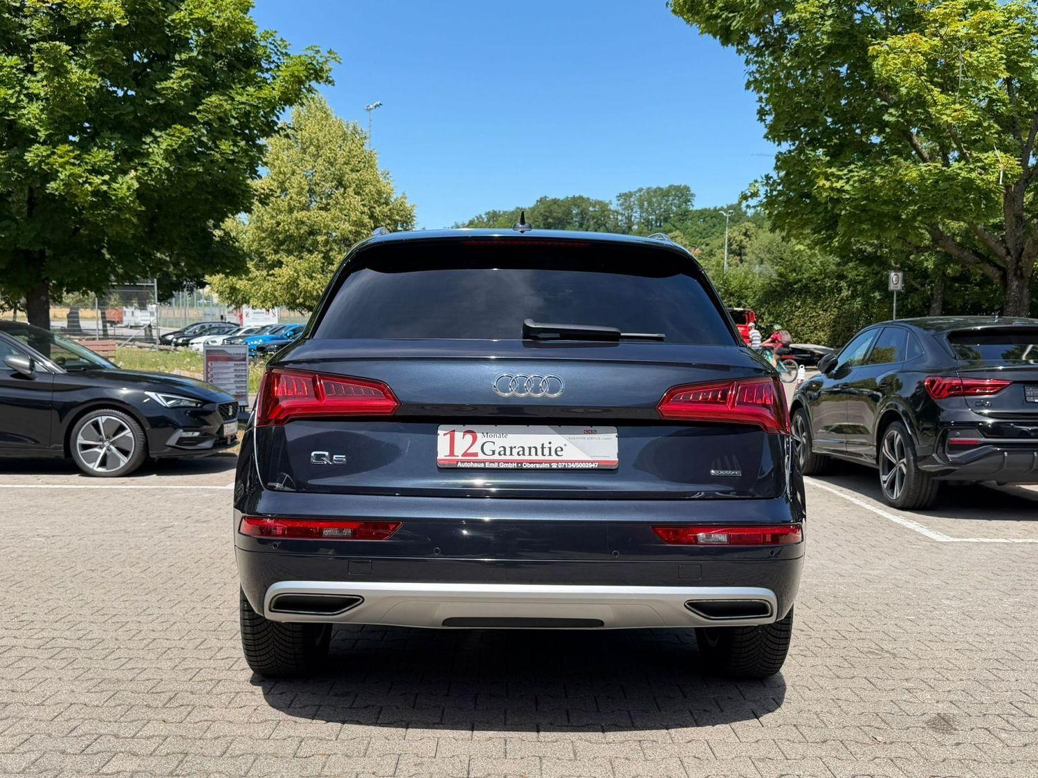 Audi Q5 quattro design / LED / Navi / Kamera / DAB / 