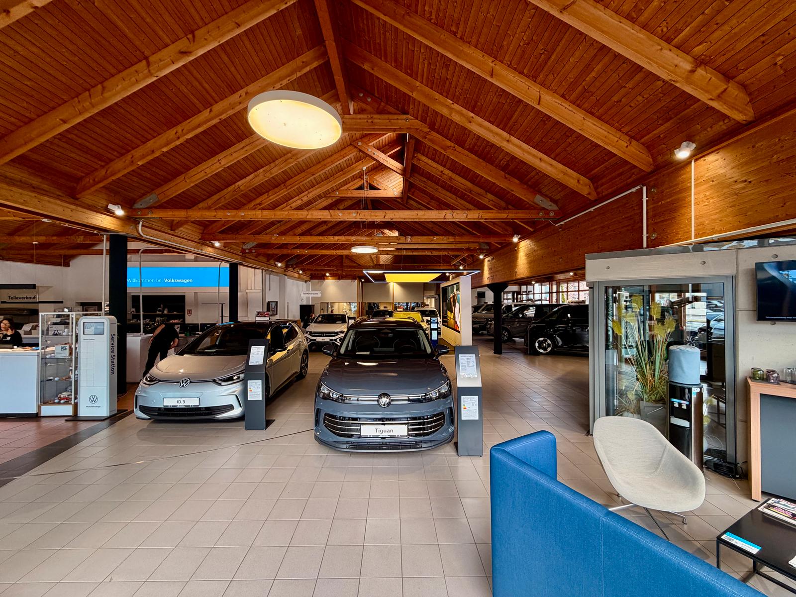 showroom-image-main