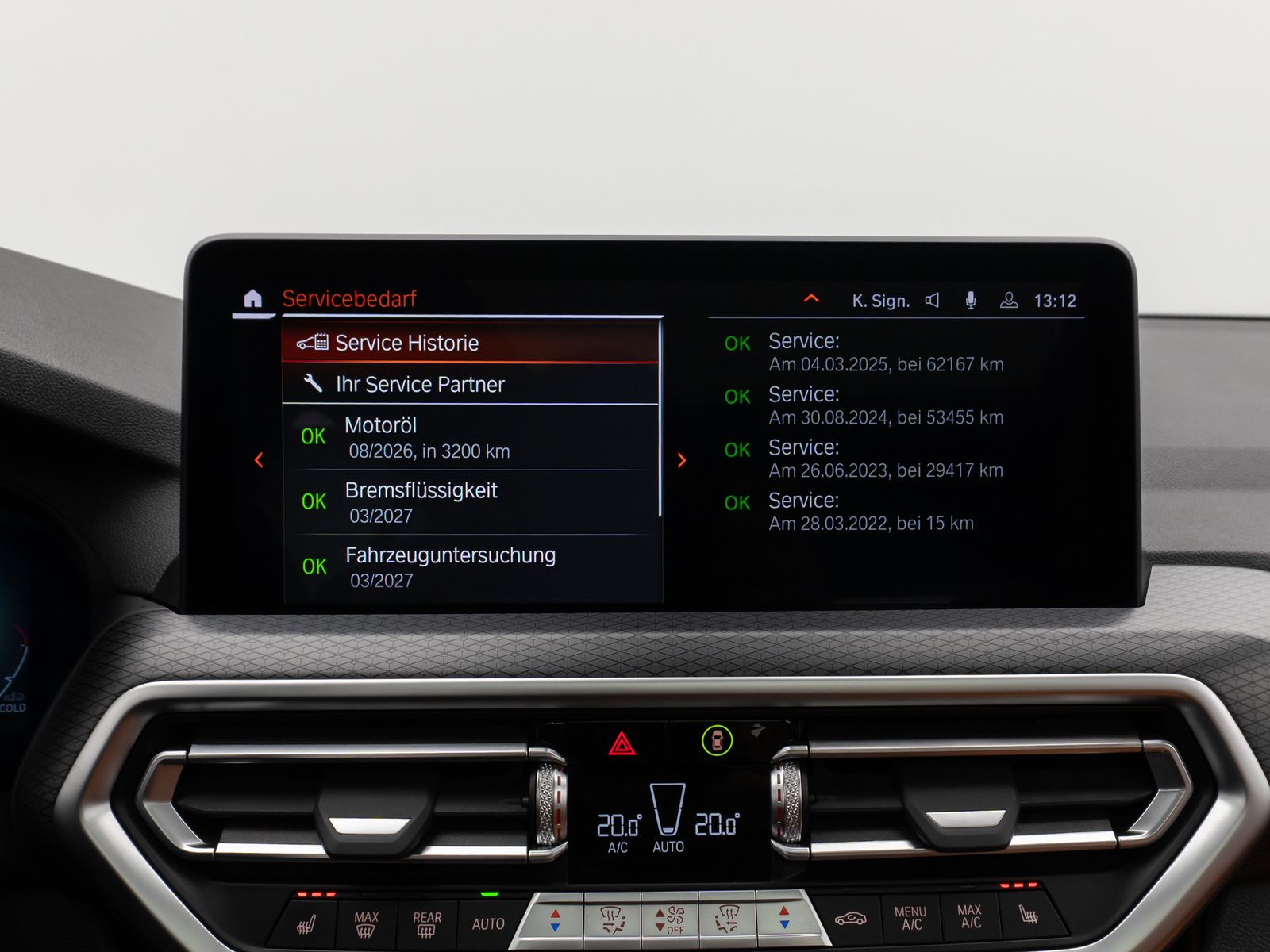 Fahrzeugabbildung BMW X3 xD30i M Sport Panorama Kamera DAB HiFi Alarm