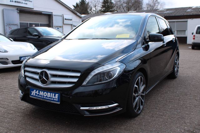 Mercedes-Benz B200 CGI Automatik Xenon Navi Kamera Leder