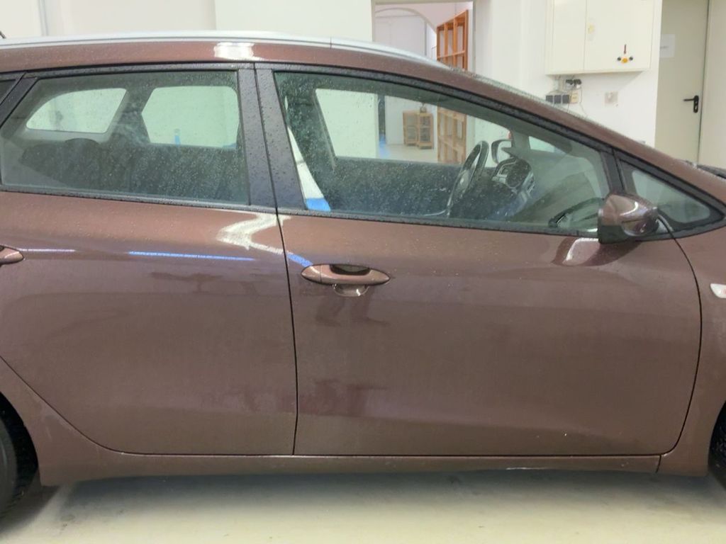 cee'd 1.6 CRDi Edition 7 SHZ PDC