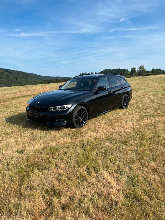 Image of BMW 318