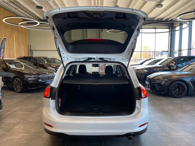 Ford Focus Turnier Cool & Connect 1.5 TDCi*NAVI*LED*