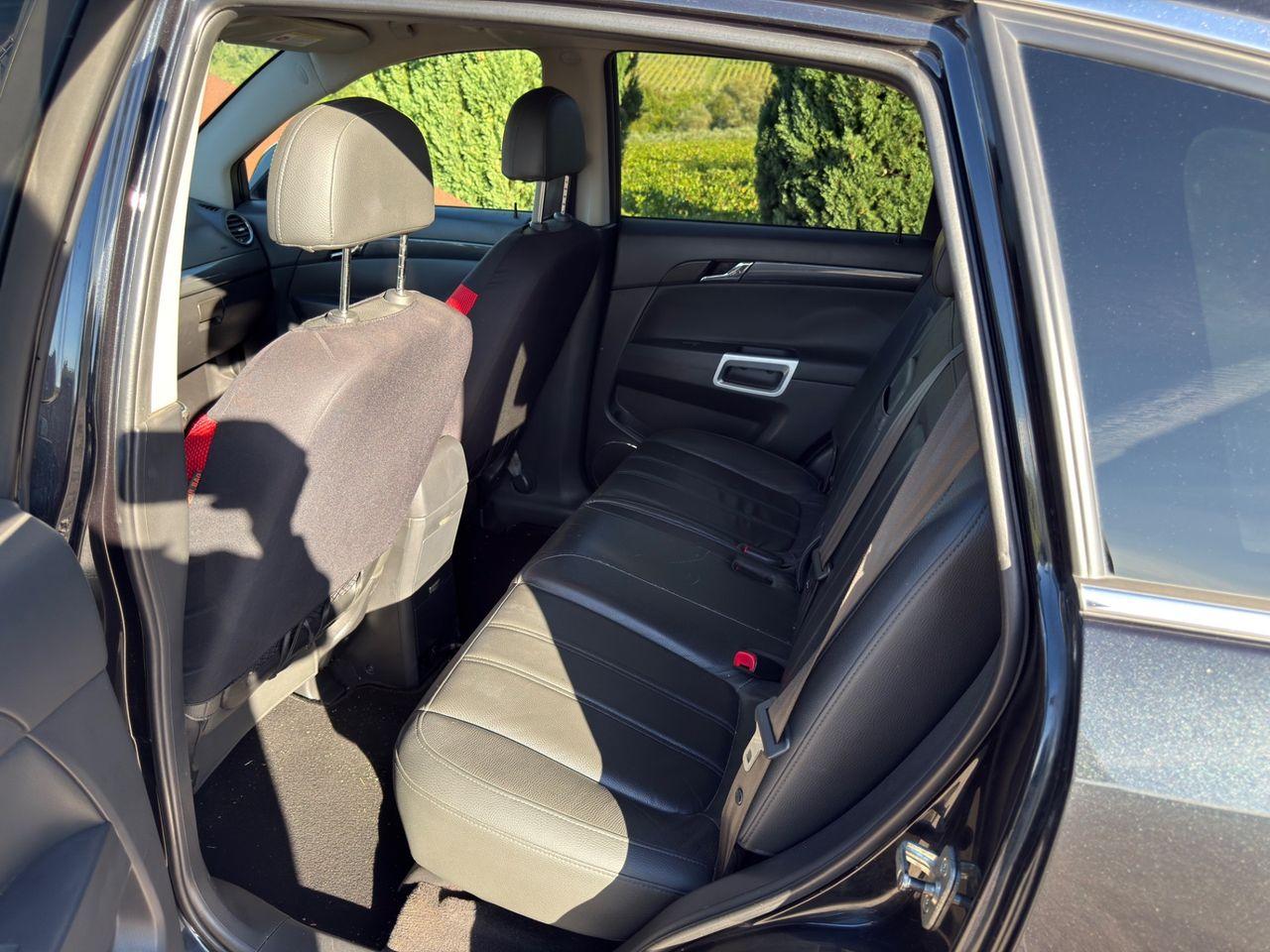 Opel Antara 2010 — photo 13
