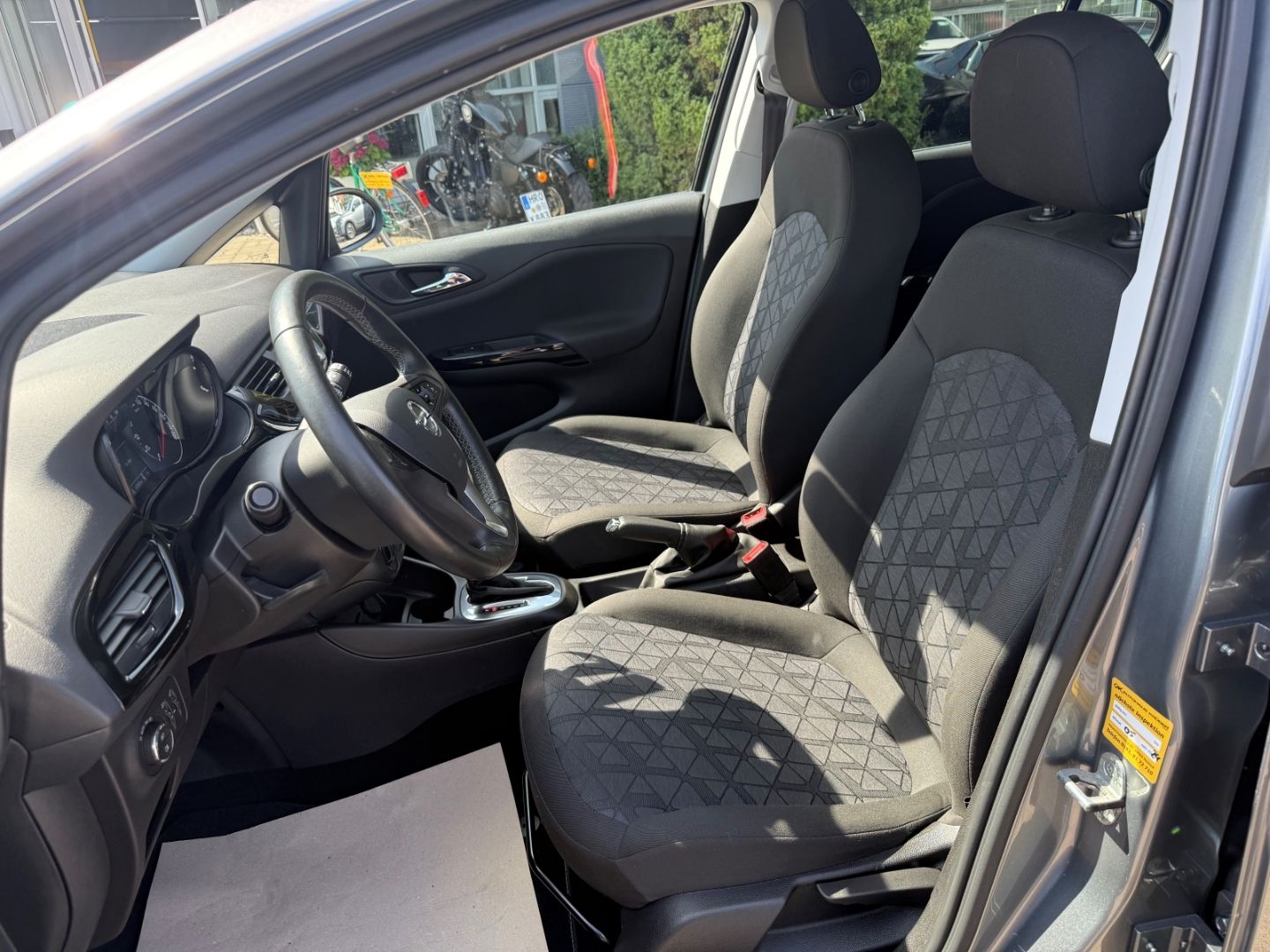 Fahrzeugabbildung Opel Corsa E 120 Jahre SHZ+LHZ+Kamera
