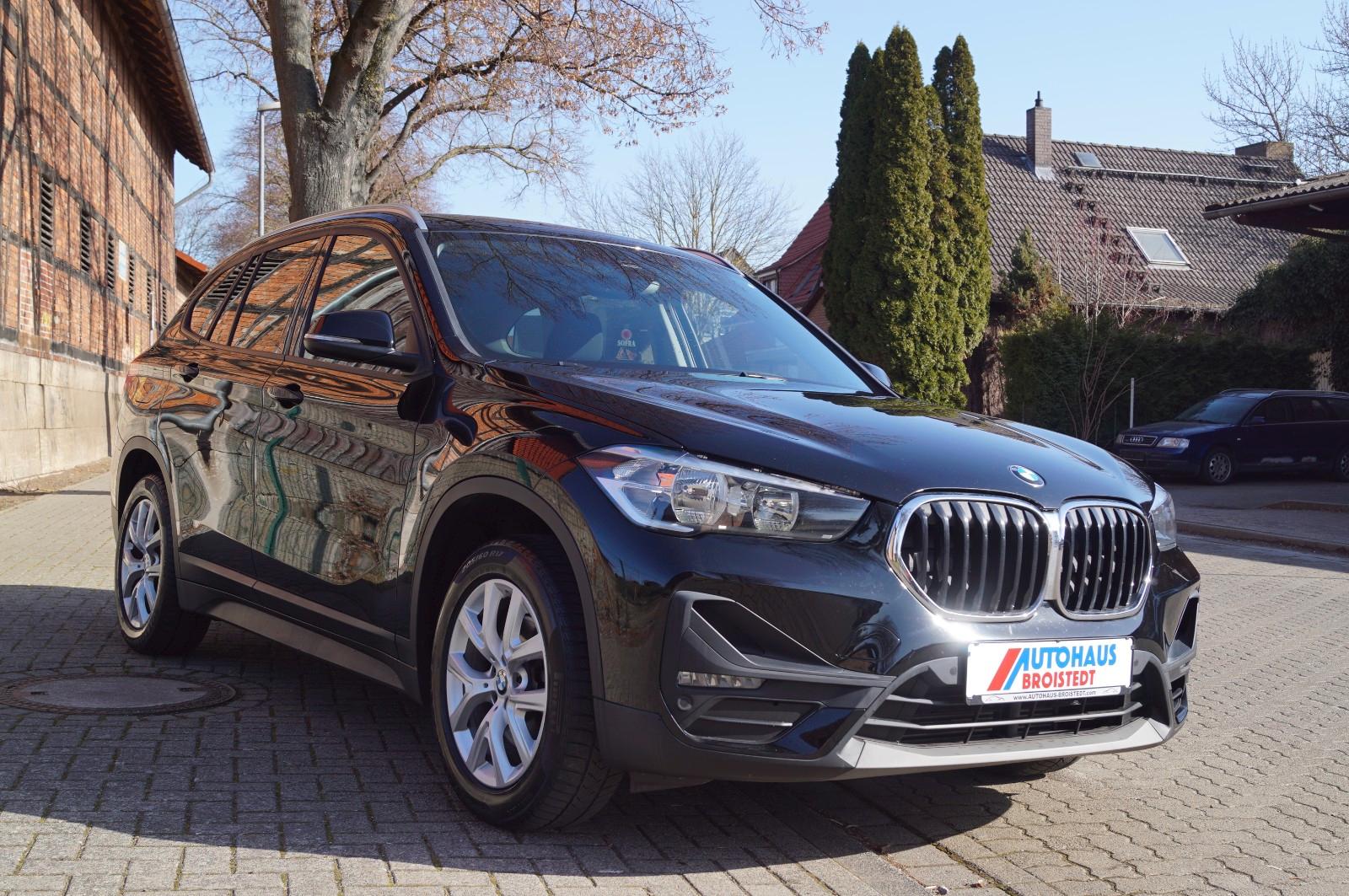 BMW X1 sDrive 18 i Advantage * Navi * PDC *