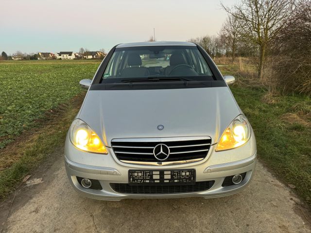 Mercedes-Benz A 150 A -Klasse A 150 Top Zustand TÜV Neu