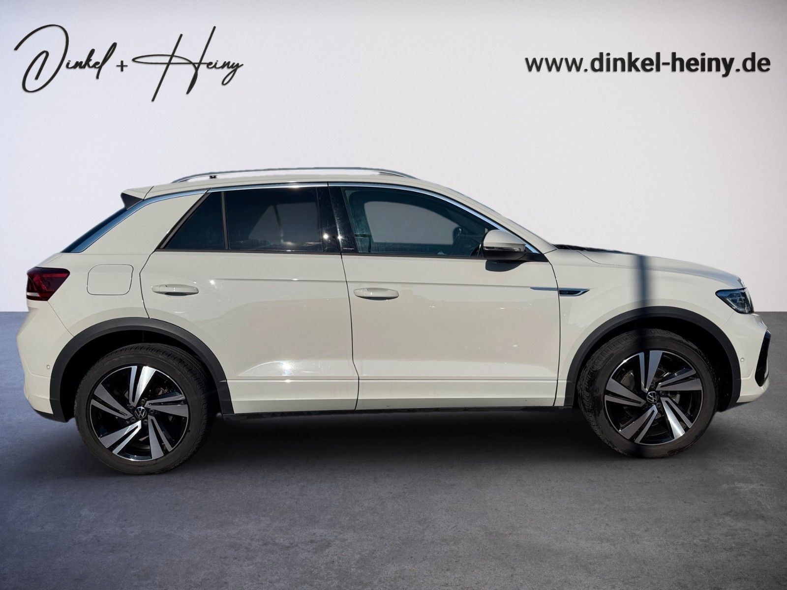 Fahrzeugabbildung Volkswagen T-Roc R-Line