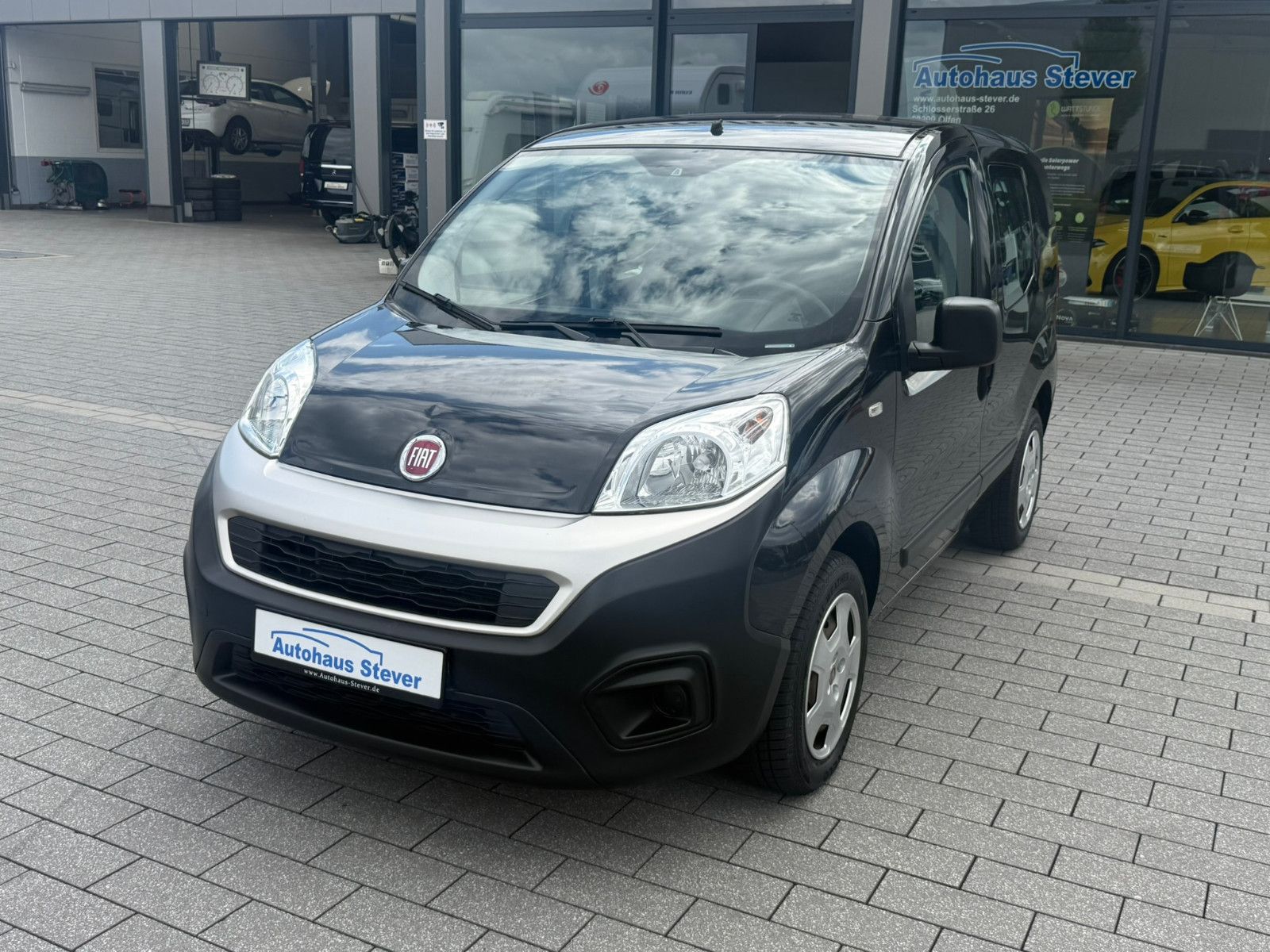 Fahrzeugabbildung Fiat Qubo Active