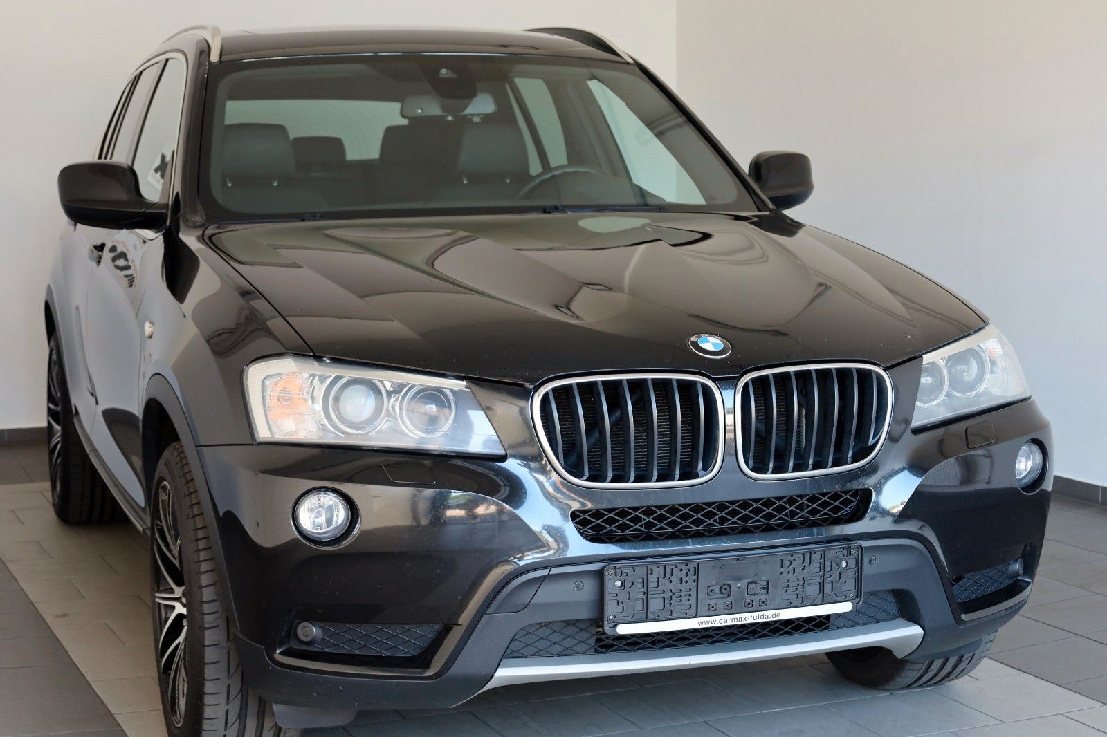 Fahrzeugabbildung BMW X3 20dA xDrive TLeder,Navi,Xenon,Panorama,Kamera