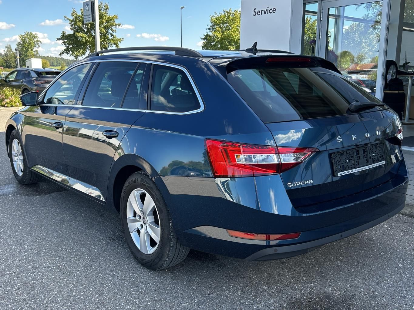 Skoda Superb Combi 2.0 TDI Ambition PANORAMA+AHK+SMART imagem 3