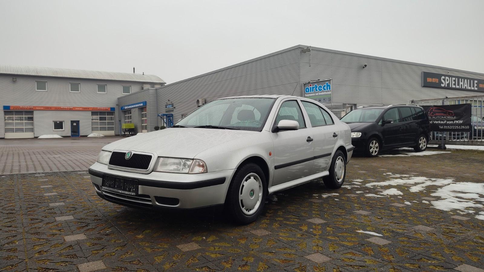 Skoda Octavia 1.6l Tüv/Au Neu!! Klima, 1.Hand
