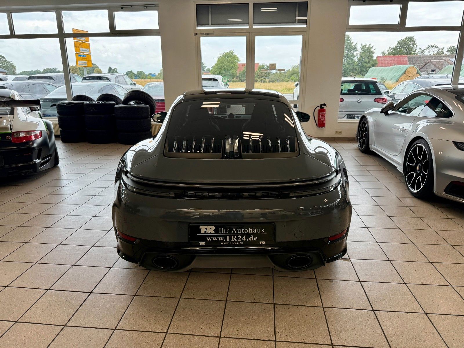 Fahrzeugabbildung Porsche 911 992 Carrera T SportDesign/Glasdach/Keyless