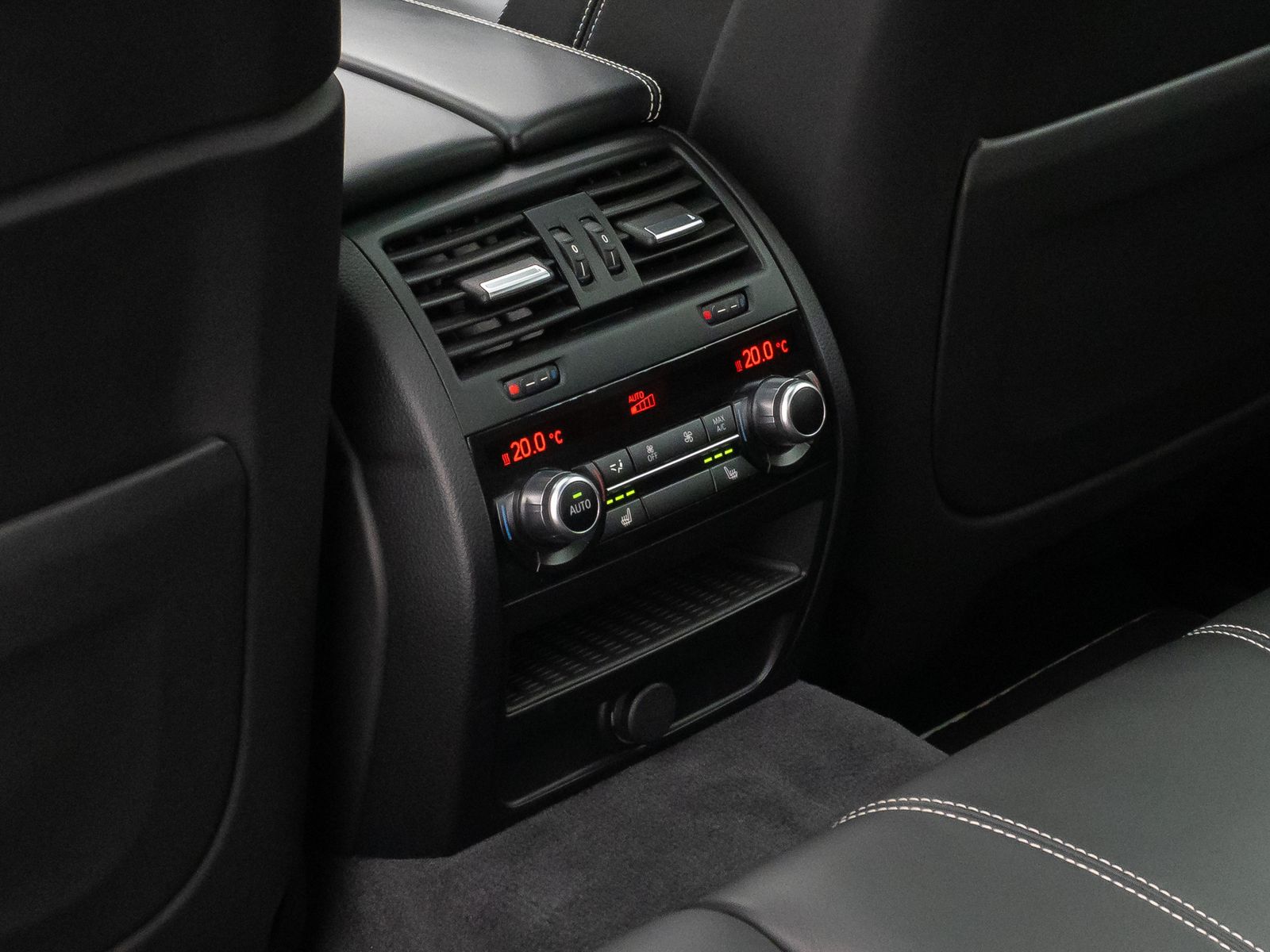 Fahrzeugabbildung BMW M5 Competition Edition 1/200 360°HUD B&O SoftCl