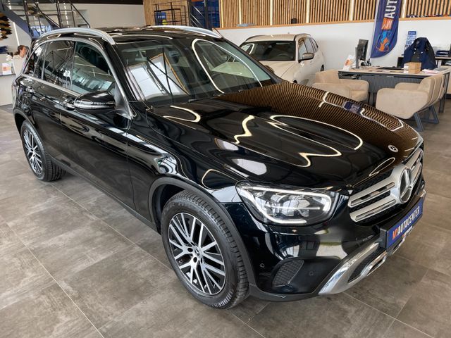 MYAUTOCENTER – Gebraucht- und Jahreswagen mit Werkstattservice in Pfaffenhofen Mercedes-Benz GLC 300 d 4Matic Aut.*NAVI*LED*1.HAND*19%*KAMERA