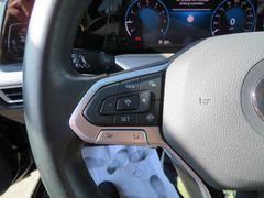VW Golf VIII 1.5 TSI Life LED Navi Rfk DAB 16'' Lan VW Golf VIII 1.5 TSI Life LED Navi Rfk DAB 16'' Lan