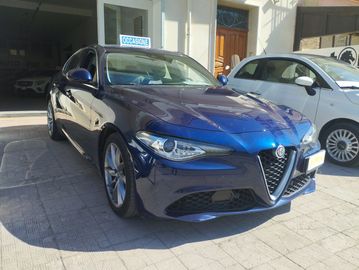 Alfa-Romeo Giulia - 1