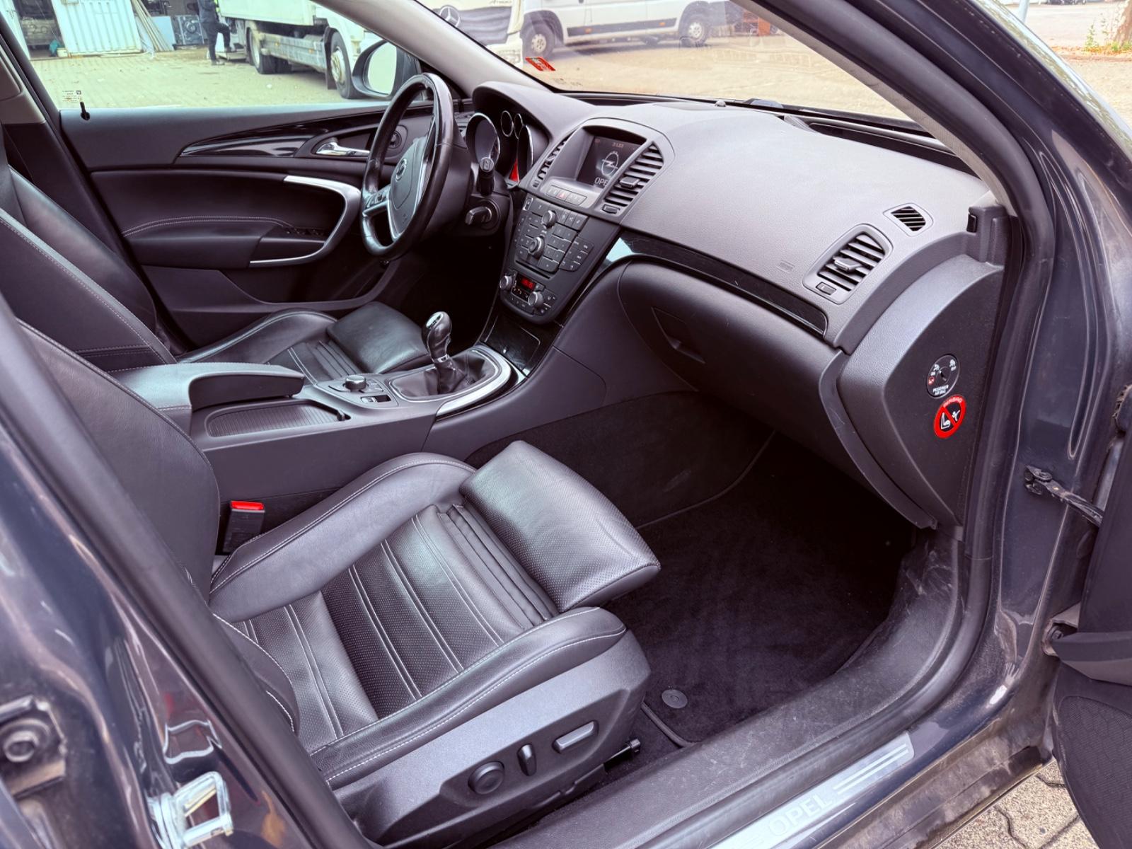 Opel Insignia 2013 — фото 9