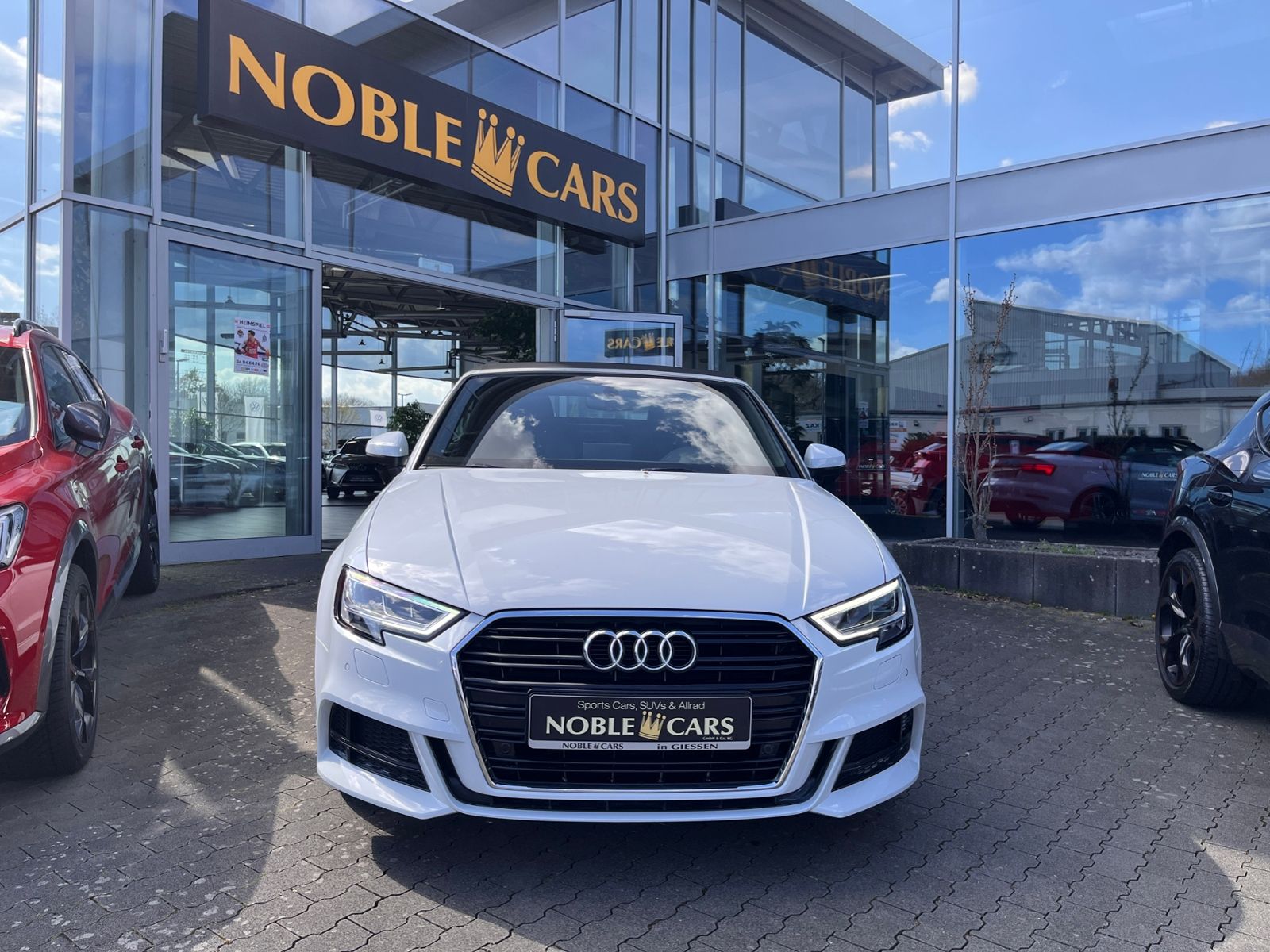 Fahrzeugabbildung Audi A3 Cabriolet 35 TFSI S line sport LED NAV PDC