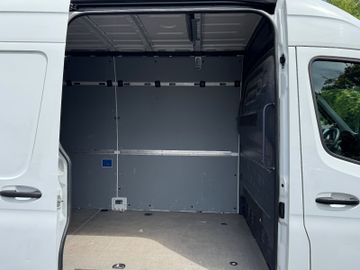 Mercedes Sprinter - 12