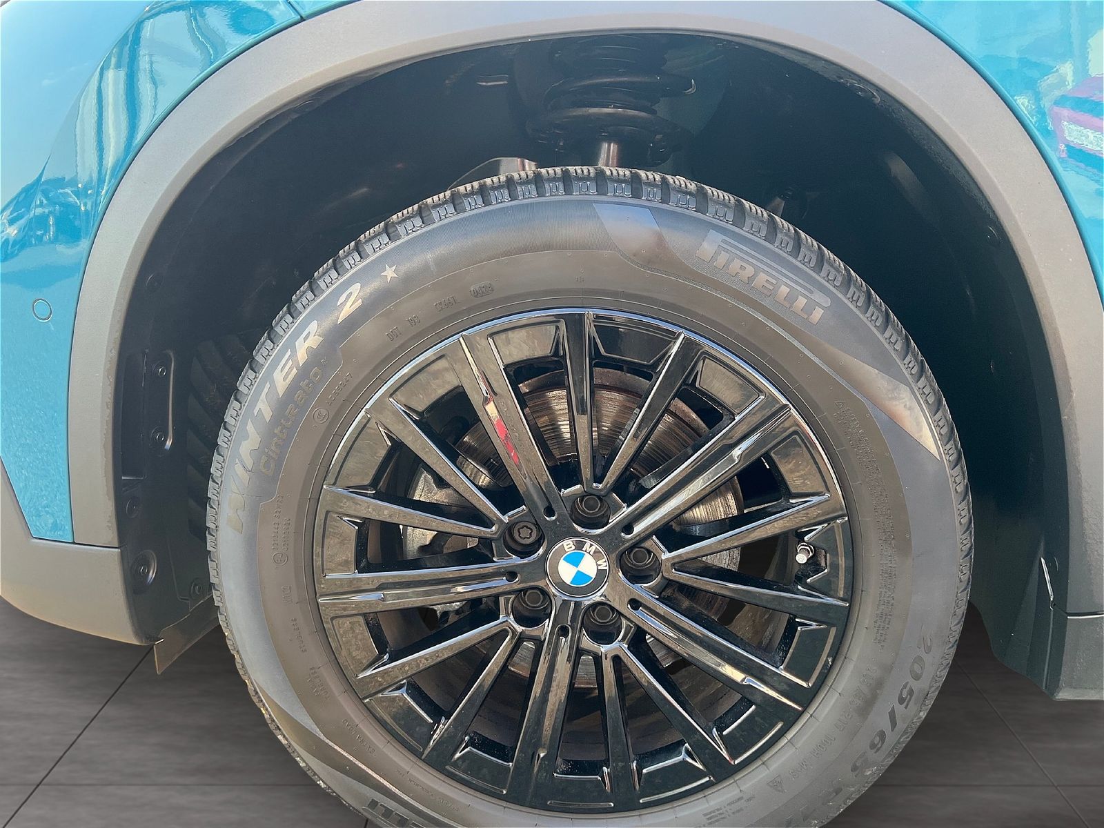 BMW X1 xDrive20d Driv.Ass.Plus LED AHK foto 6