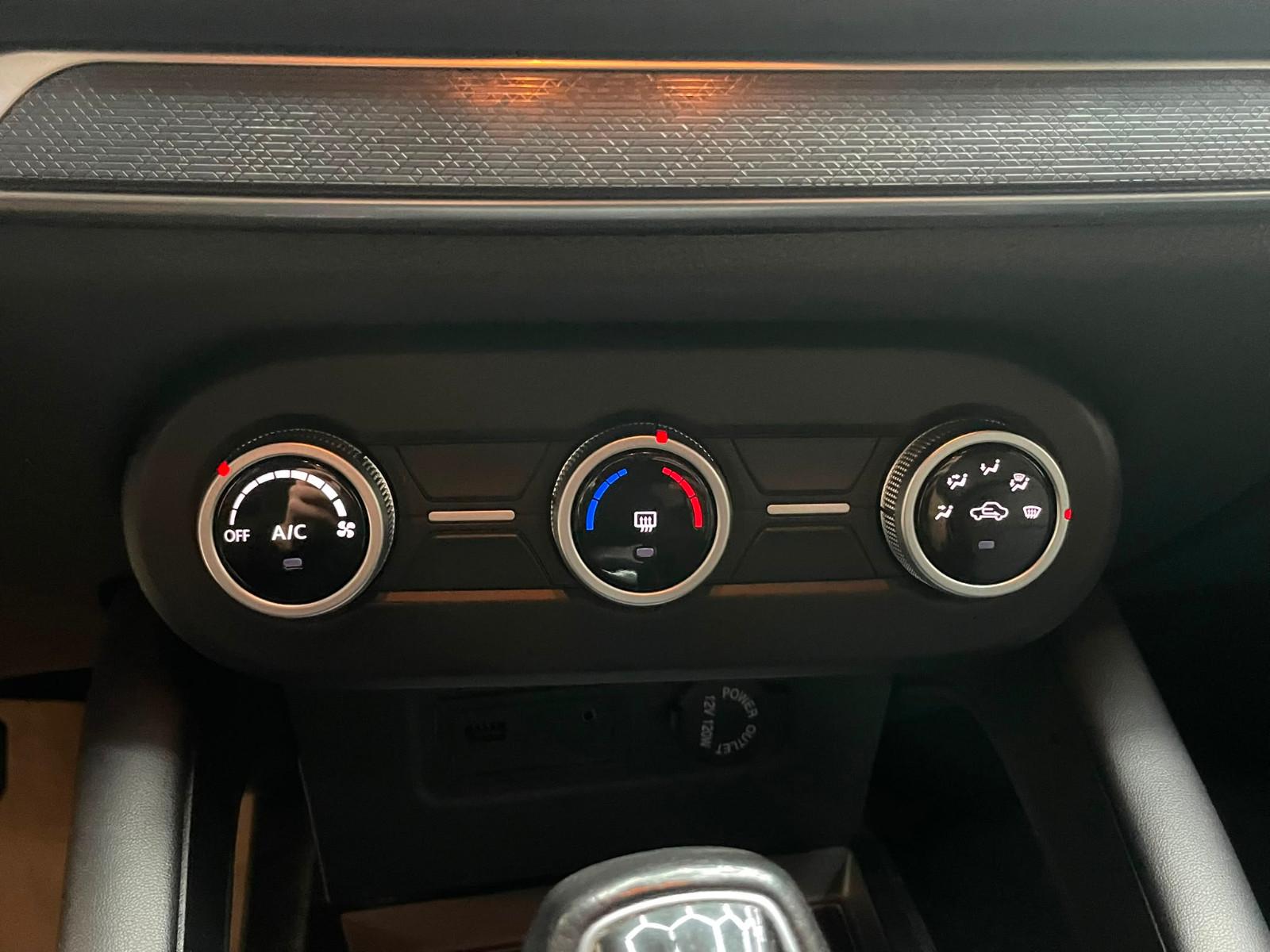 DFSK Fengon 500 / 2.HD/CARPLAY/Navi/LED/Kamera