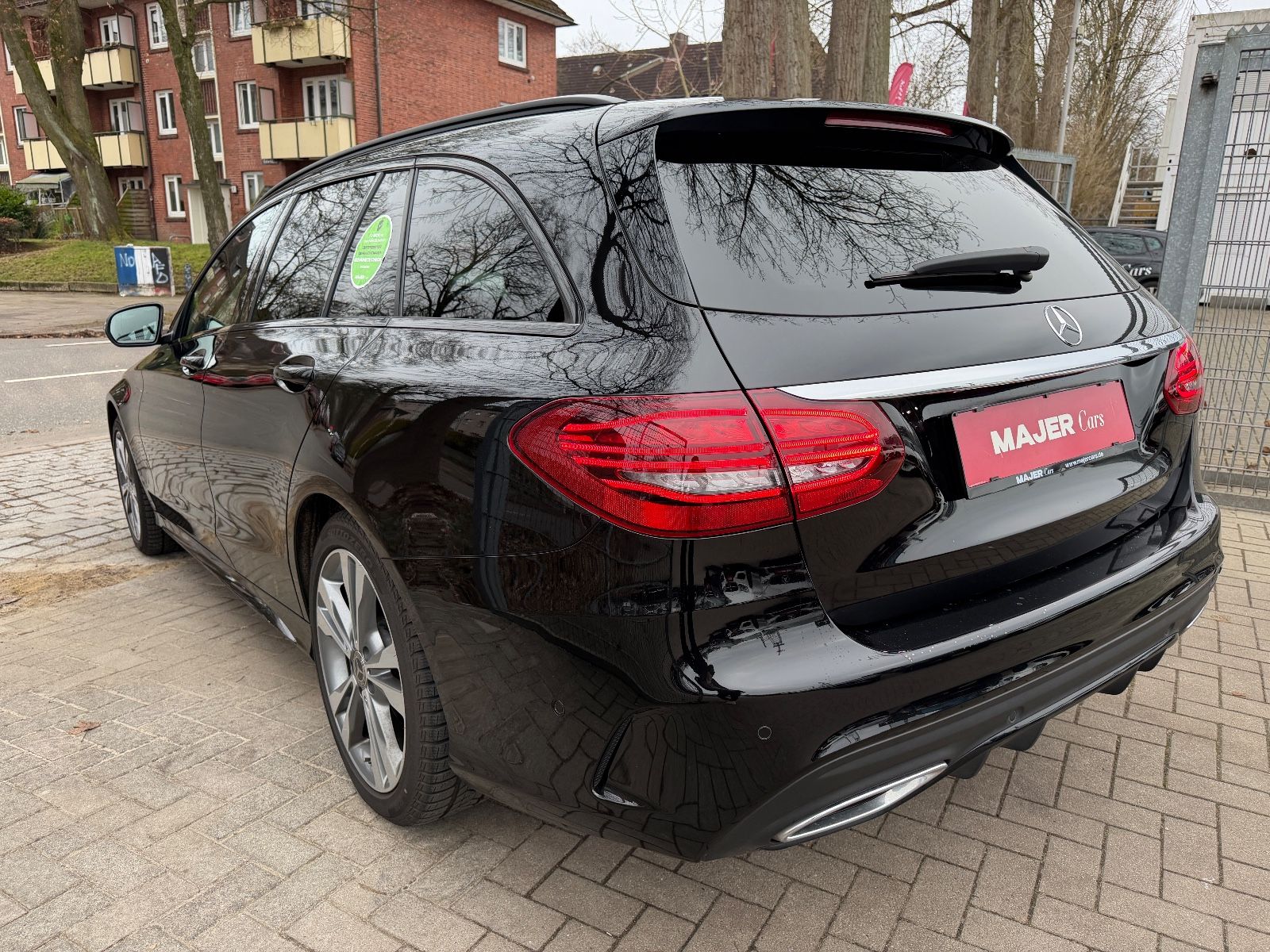 Fahrzeugabbildung Mercedes-Benz C 220 AMG*PANO*BURMESTER*360°KAM*MEMO*ACC*LED*