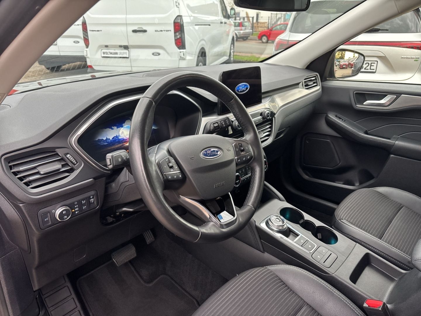 Fahrzeugabbildung Ford Kuga Hybrid Titanium X Navi Digitales Cockpit So
