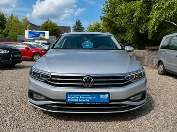 Volkswagen Passat Variant - 2