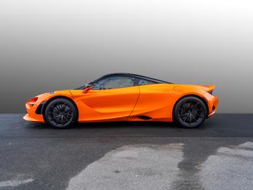 صورة 3 لـ 2025 Mclaren 750S